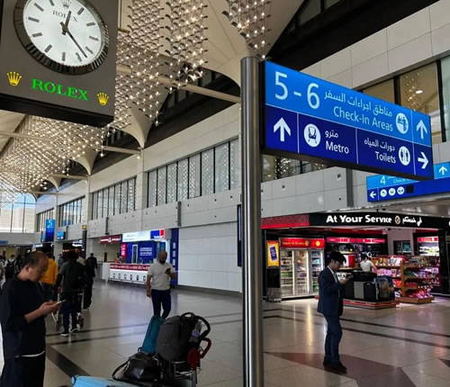 �p�������qƱ�r